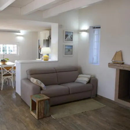 Grazia Villa *